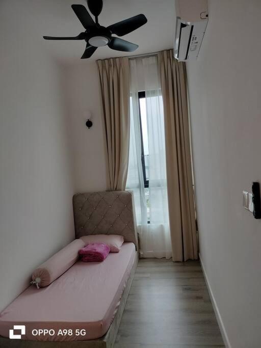 A Cozy 2 Bedroom Appartement *
